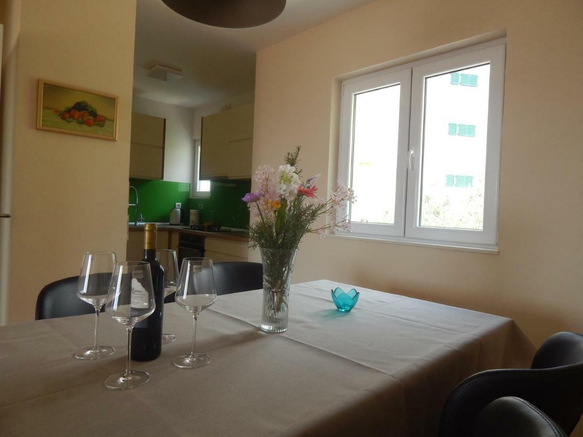 Apartman Karlo Makarska Bagian luar foto