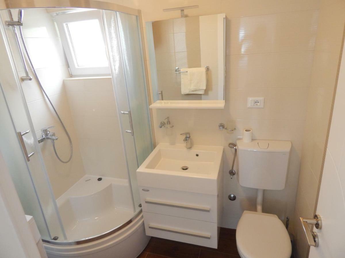 Apartman Karlo Apartment Makarska Bagian luar foto