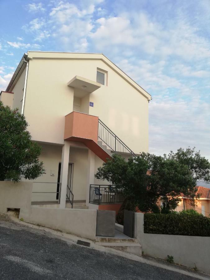 Apartman Karlo Makarska Bagian luar foto
