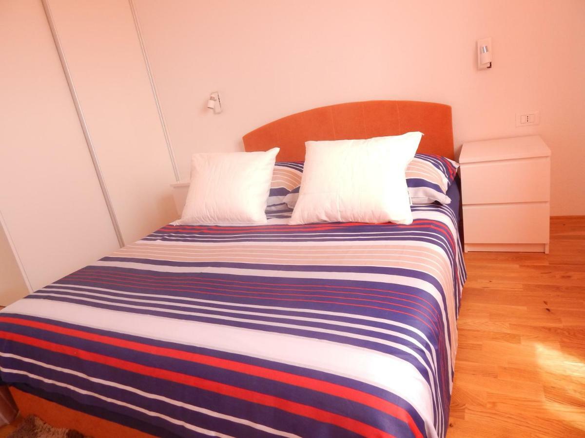 Apartman Karlo Makarska Bagian luar foto